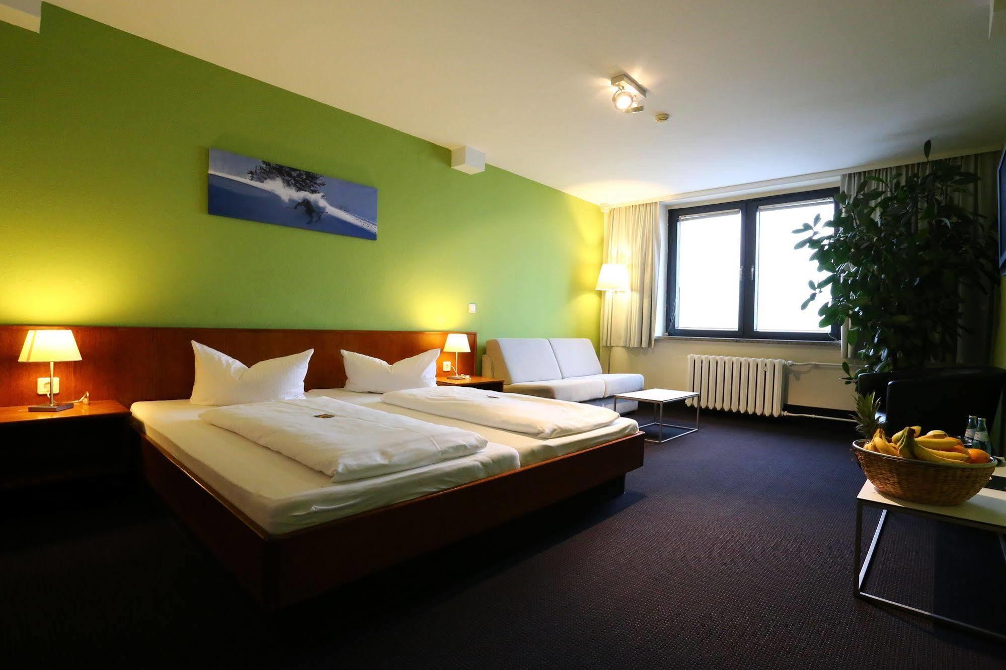 K1 Sporthotel - Bike & Ski Inklusive Hotel クロルト・オーバーヴィーゼンタール エクステリア 写真